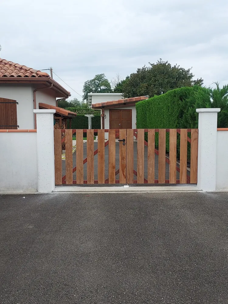 portails sur mesure a cassen par hfm