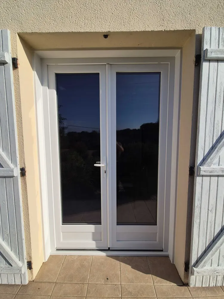 realisations de menuiseries exterieures par hfm a cassen (1)