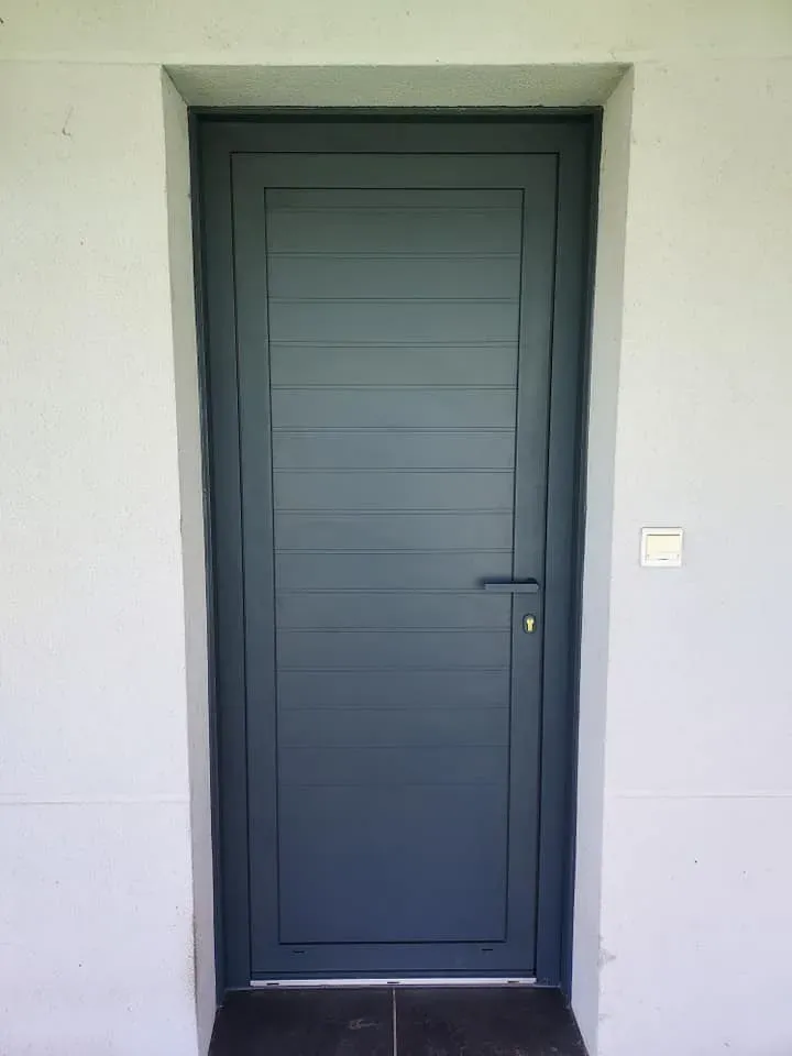 realisations de menuiseries exterieures par hfm a cassen (4)