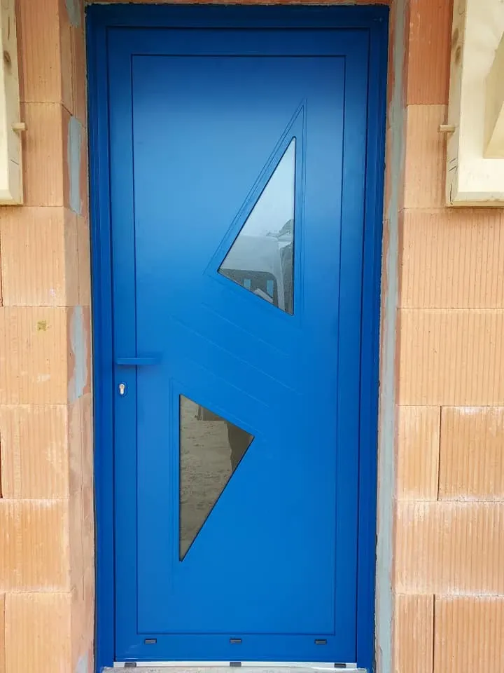 pose de porte sur mesure