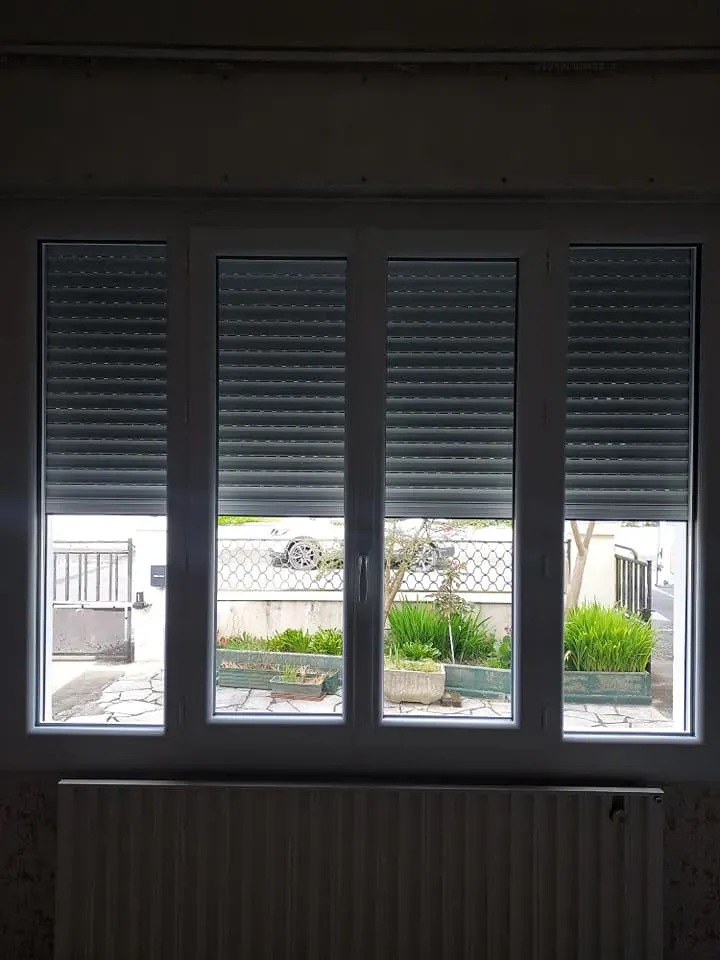 Installation volets à Cassen